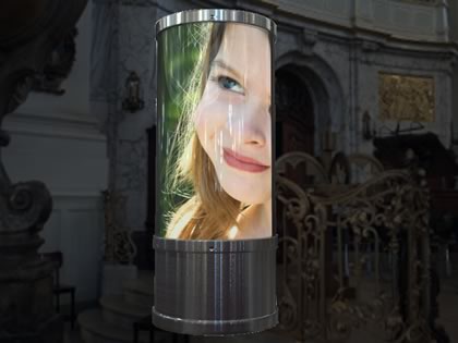 ican showing girl